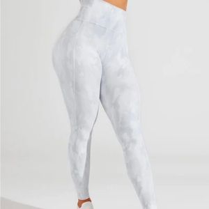 Beautiful White Camo Leggings